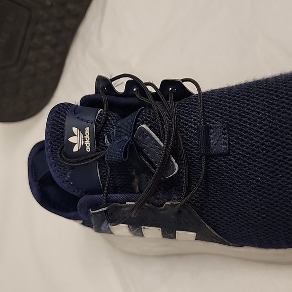 ADIDAS SHOES KIDS - Picture 5 of 6